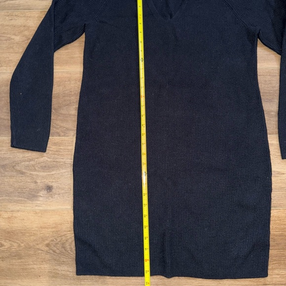 A New Day Black V-Neck Sweater Dress Size M - Picture 3 of 5